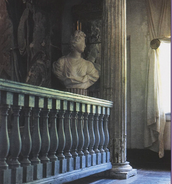 HOUSE EQUIPMENT AND FURNITURE ACCESSORIES Antiquarian Michael Trapp